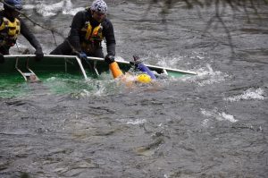 Swiftwater rescue training in Montana